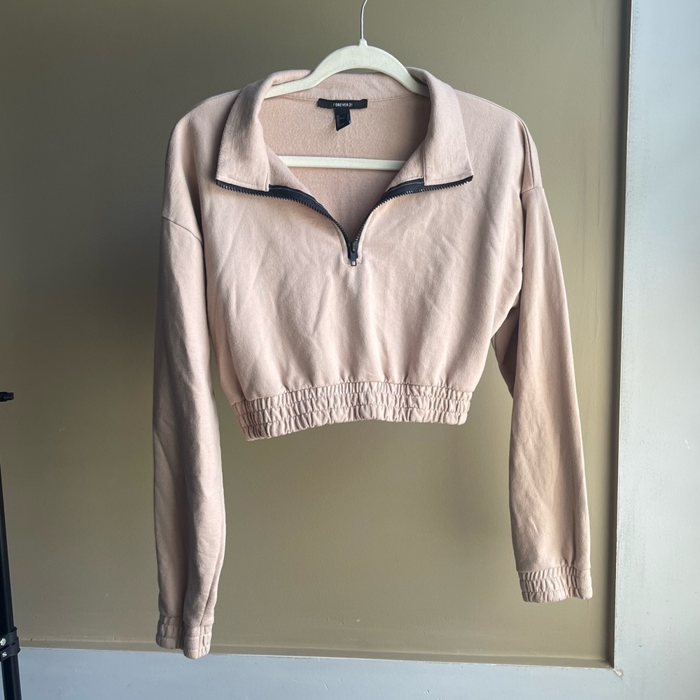 Forever 21 Crop Hoodie Small